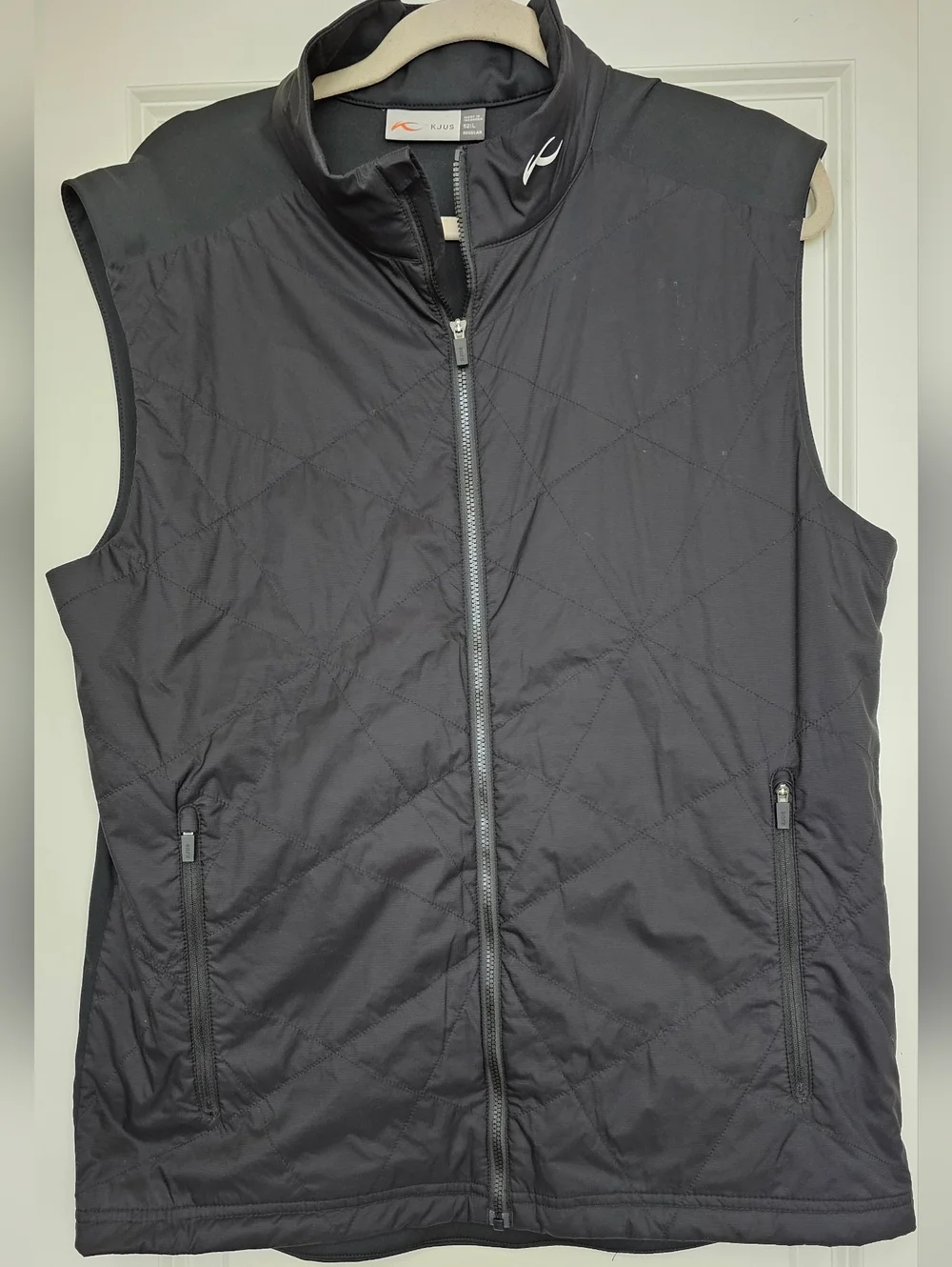 KJUS Men’s Retention Vest Black Quilted Lightweight  Full Zip Size 52L